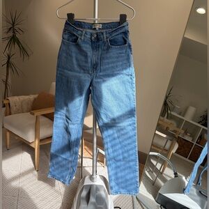 Abercrombie 90s Straight Ultra High Rise Jeans 30R - Curve Love